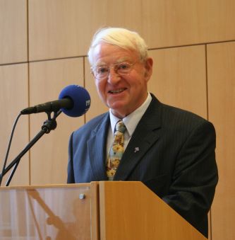 Landesbischof i. R. Prof. Dr. Gerhard Maier